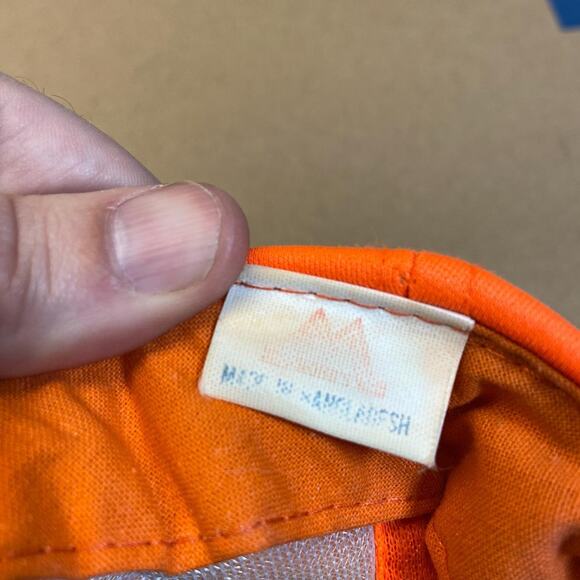 90s orange Wyoming trucker hinting - Picture 4 of 4